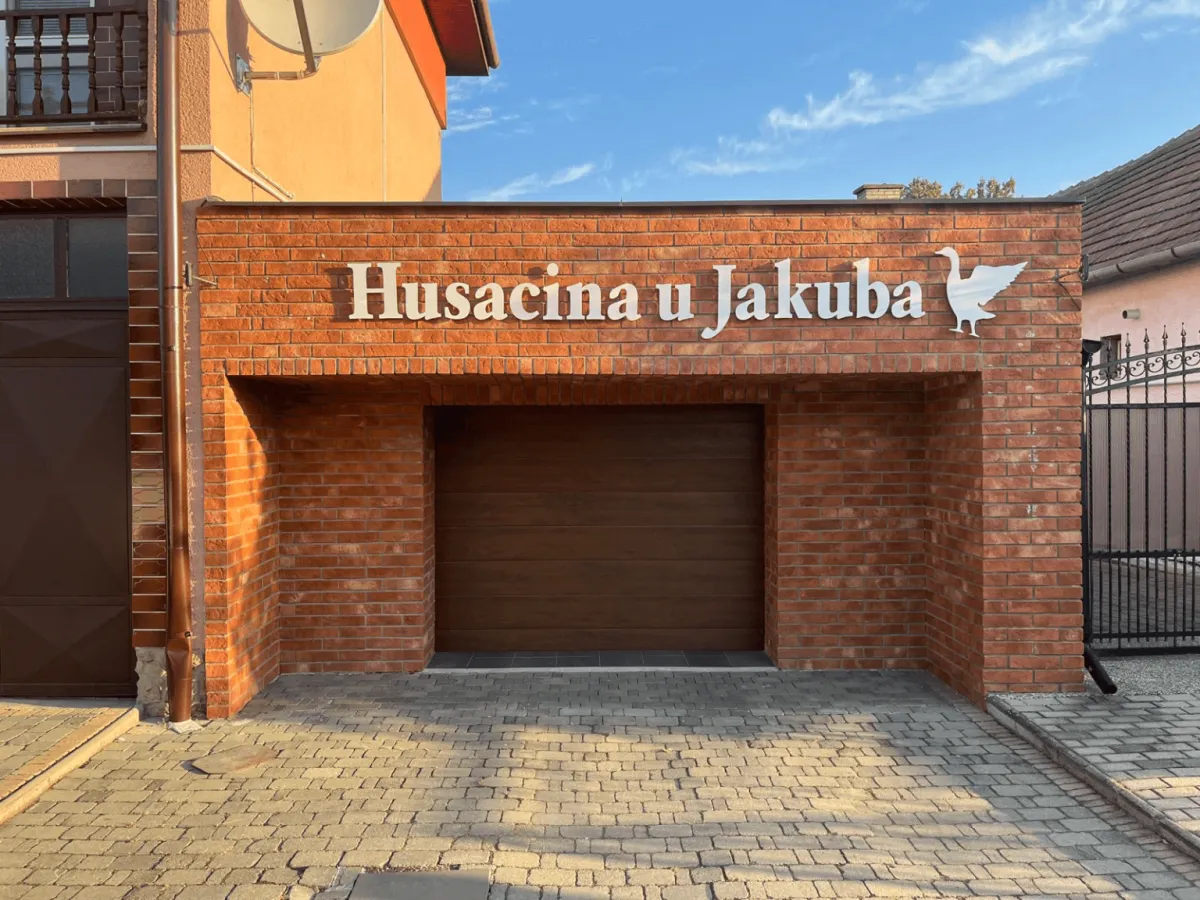 3D písmená — Husacina u Jakuba